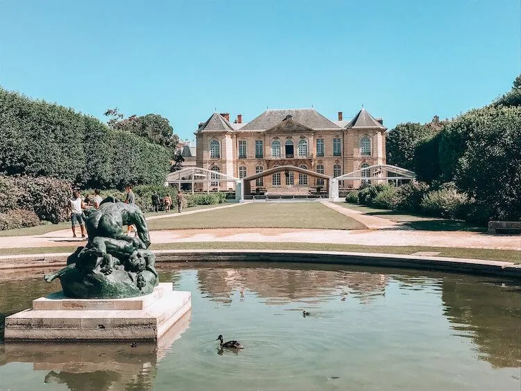 1933 romantic paris dinner