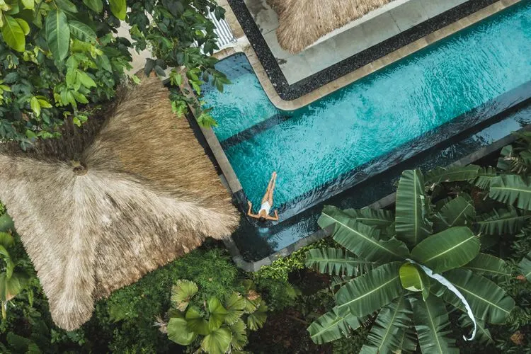 1934 gili islands snorkeling