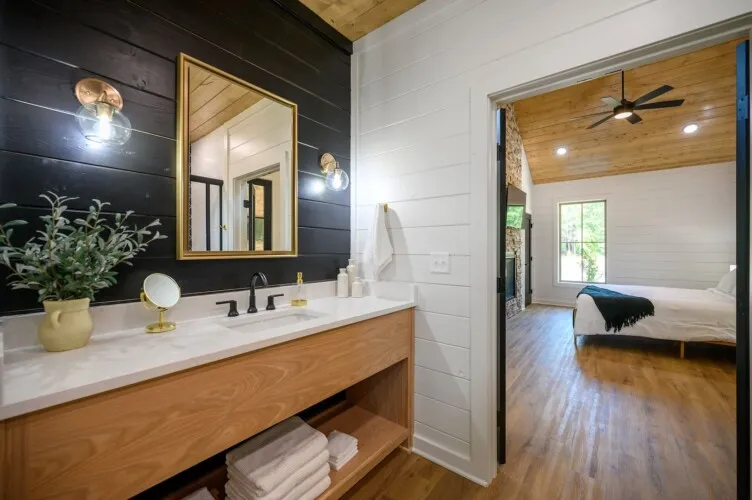 2028 broken bow scenic view