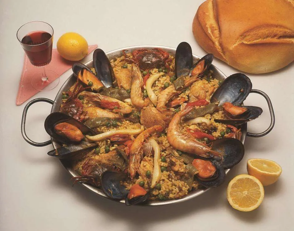 2056 couple in barcelona