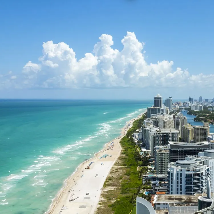 2084 all inclusive resort pool