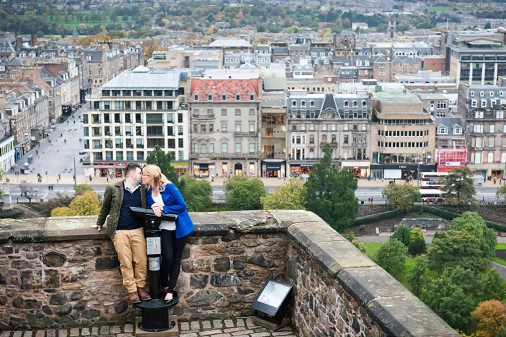 2126 calton hill view edinburgh