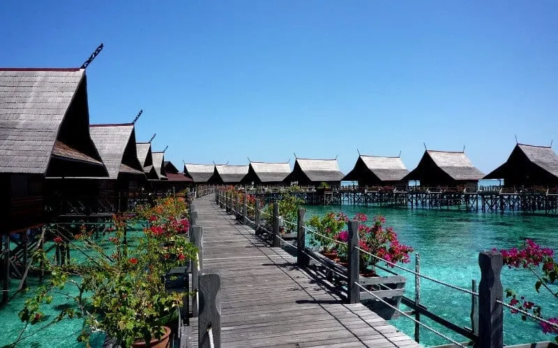 2145 malaysia honeymoon couples