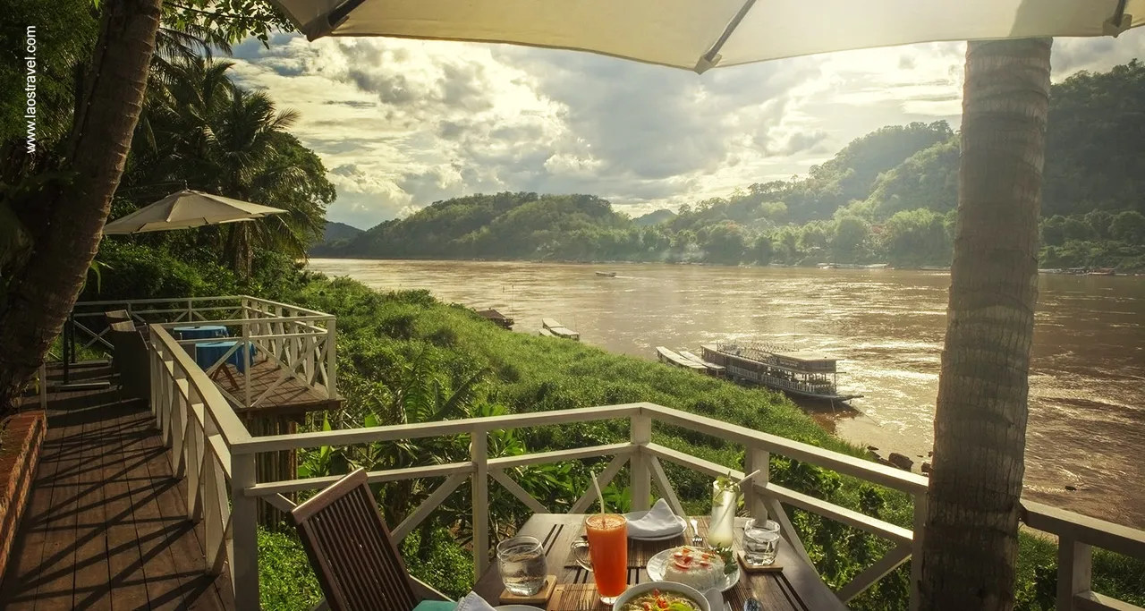 2191 laos mekong river cruise