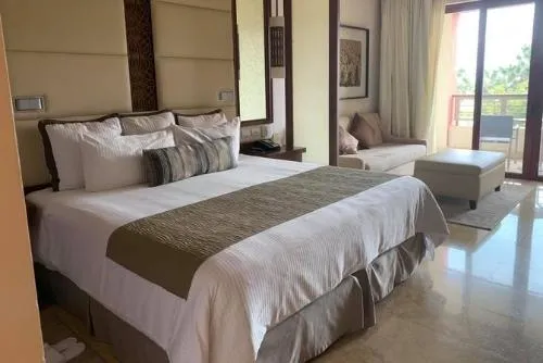 2299 hawaii resort spa