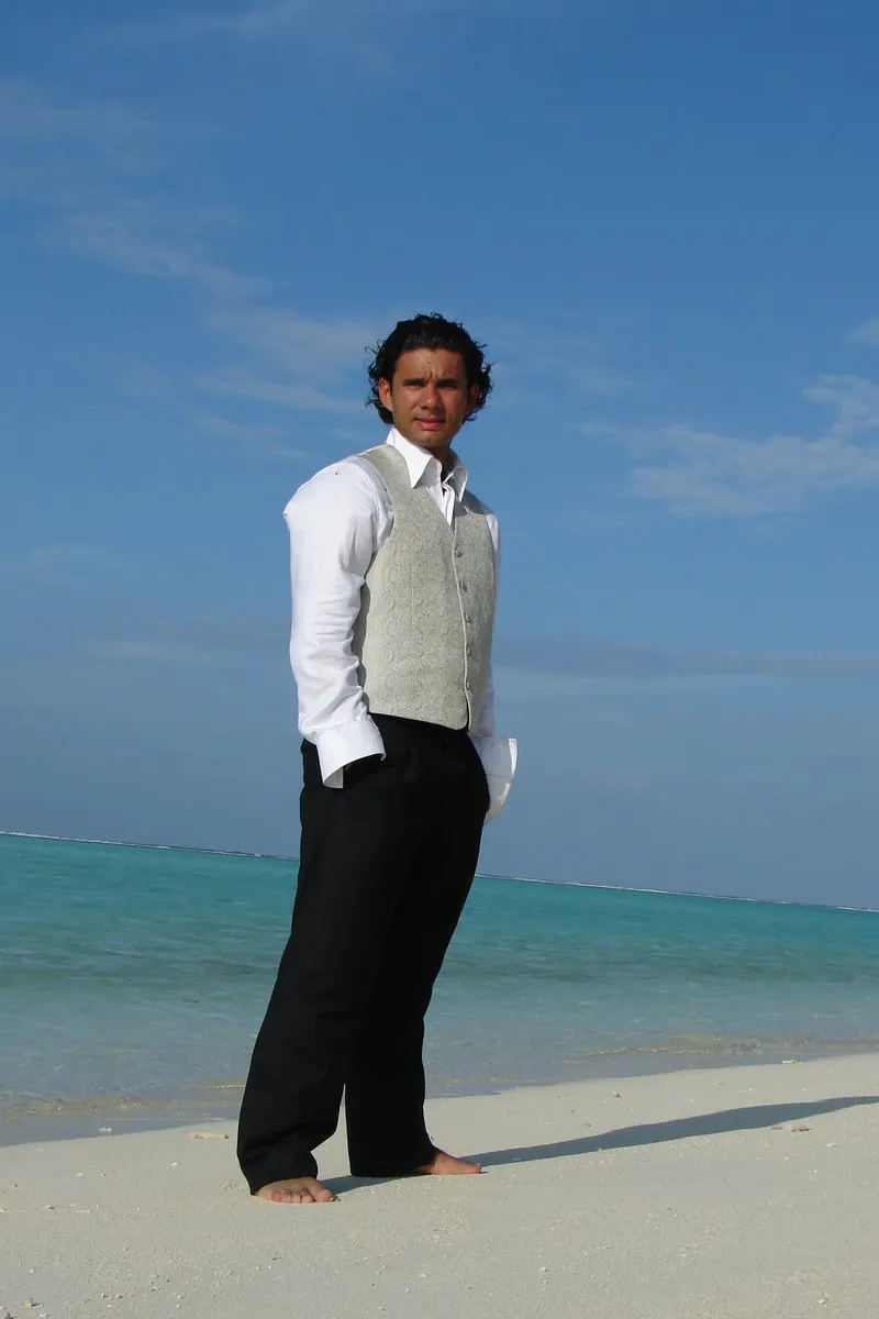 2317 male honeymoon adventure